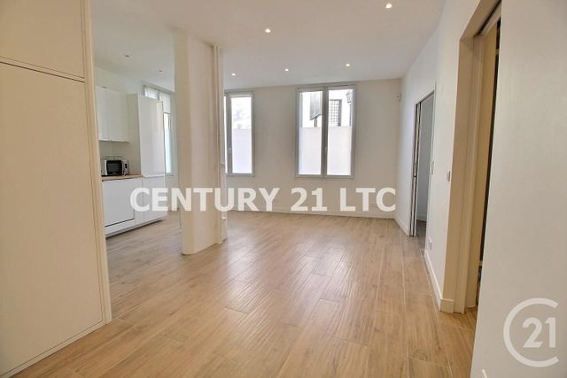 Appartement F2 à vendre ST MAUR DES FOSSES