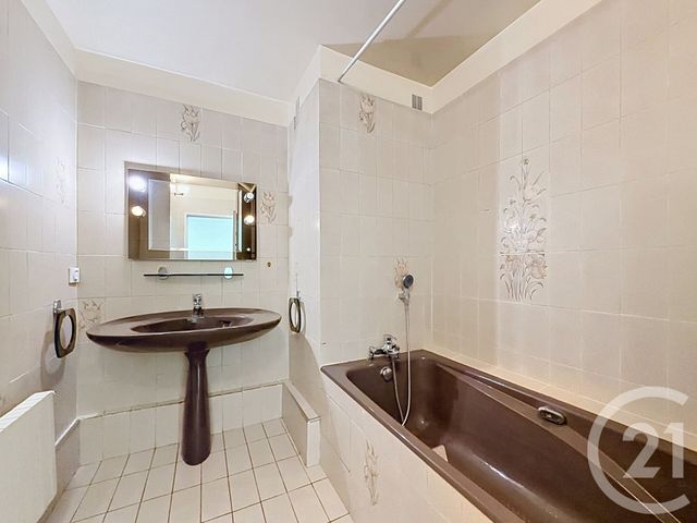Appartement F4 à vendre - 4 pièces - 110.76 m2 - ST MAURICE - 94 - ILE-DE-FRANCE - Century 21 Ltc