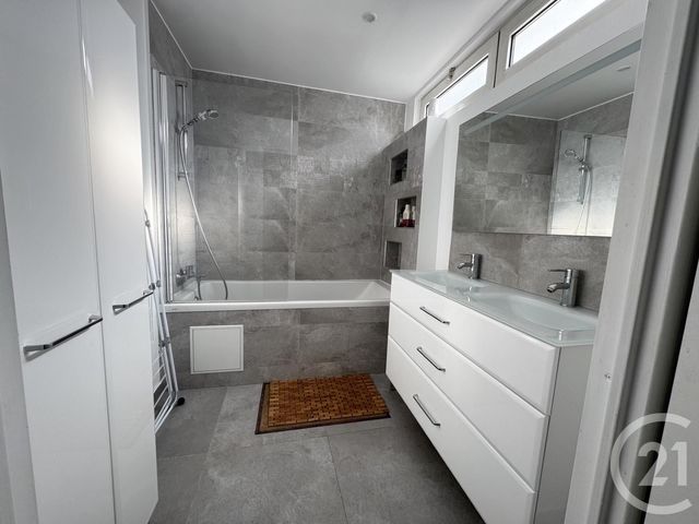 Appartement F4 à vendre - 4 pièces - 95.26 m2 - CHARENTON LE PONT - 94 - ILE-DE-FRANCE - Century 21 Ltc
