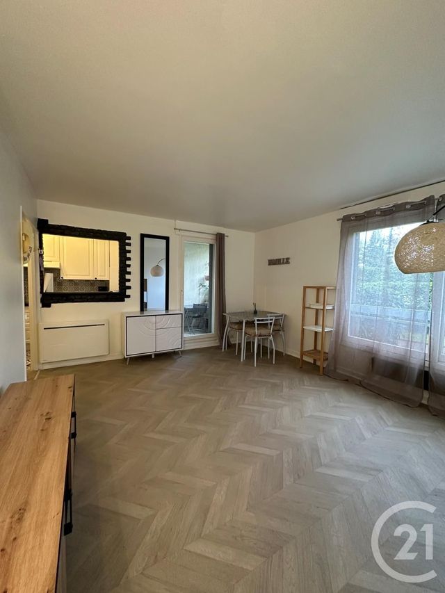 Appartement F2 à louer CHARENTON LE PONT