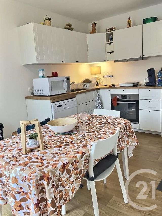 Appartement F2 à louer - 2 pièces - 45.22 m2 - CHAMPIGNY SUR MARNE - 94 - ILE-DE-FRANCE - Century 21 Ltc