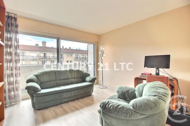 Afficher la photo en grand Appartement F2 à vendre - 2 pièces - 49.16 m2 - CHARENTON LE PONT - 94 - ILE-DE-FRANCE - Century 21 Ltc
