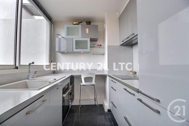 Afficher la photo en grand Appartement F2 à vendre - 2 pièces - 49.16 m2 - CHARENTON LE PONT - 94 - ILE-DE-FRANCE - Century 21 Ltc