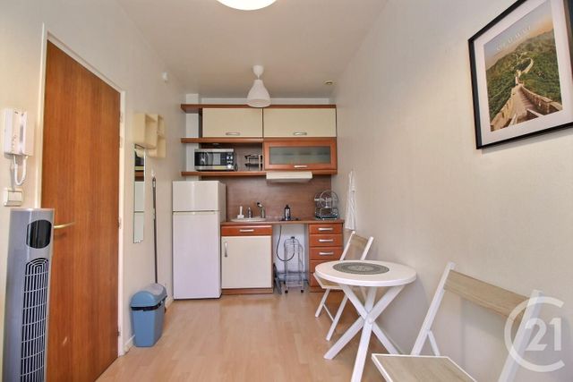 Appartement F2 à louer CHARENTON LE PONT