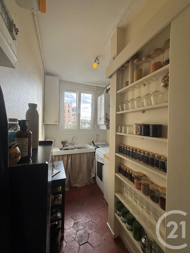 Appartement F2 à louer - 2 pièces - 26.3 m2 - CHARENTON LE PONT - 94 - ILE-DE-FRANCE - Century 21 Ltc