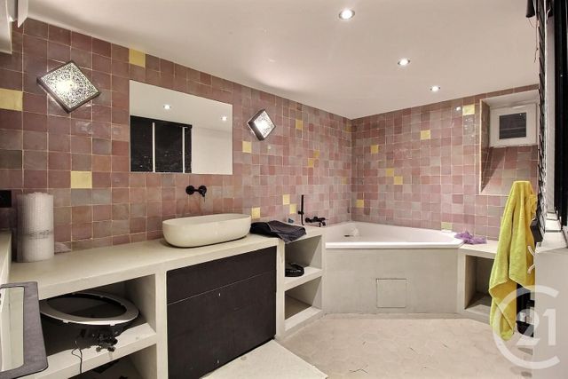 Appartement F4 à vendre - 5 pièces - 145.08 m2 - ST MAURICE - 94 - ILE-DE-FRANCE - Century 21 Ltc