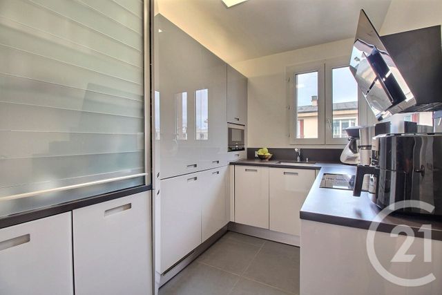 Appartement F3 à vendre - 3 pièces - 70.69 m2 - CHARENTON LE PONT - 94 - ILE-DE-FRANCE - Century 21 Ltc