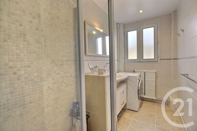 Appartement F3 à vendre - 3 pièces - 70.69 m2 - CHARENTON LE PONT - 94 - ILE-DE-FRANCE - Century 21 Ltc