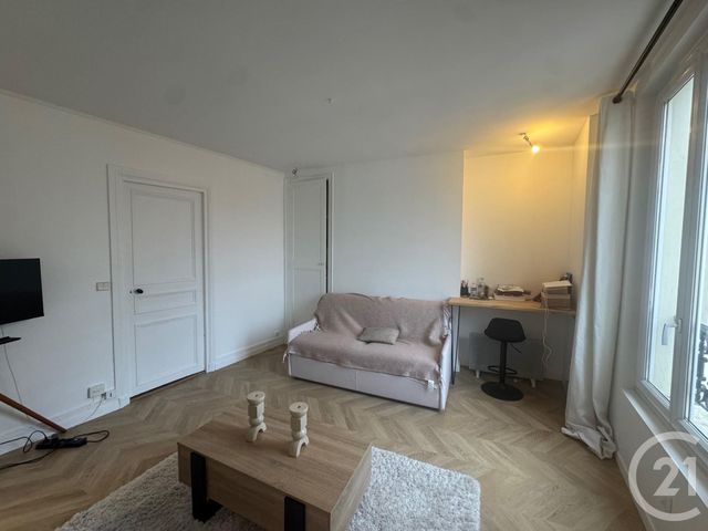 Appartement F2 à louer CHARENTON LE PONT