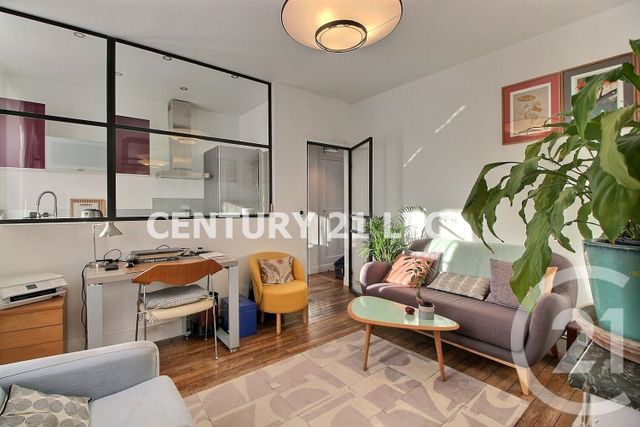 Appartement F2 à vendre ST MAURICE