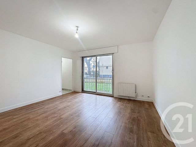 Appartement F1 à vendre CHARENTON LE PONT