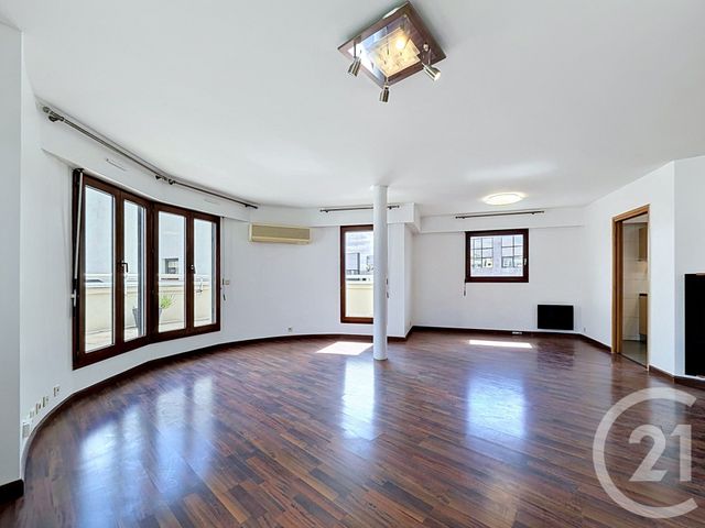 Appartement F5 à vendre CHARENTON LE PONT