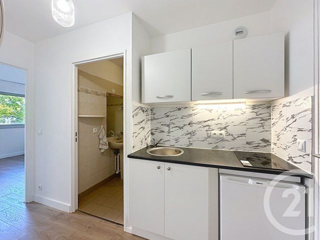 Appartement Studio à louer - 1 pièce - 24.85 m2 - CHARENTON LE PONT - 94 - ILE-DE-FRANCE - Century 21 Ltc
