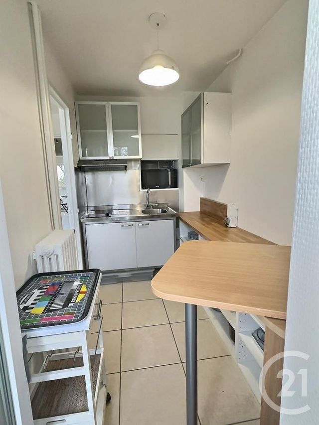 Appartement Studio à louer - 1 pièce - 26.61 m2 - CHARENTON LE PONT - 94 - ILE-DE-FRANCE - Century 21 Ltc