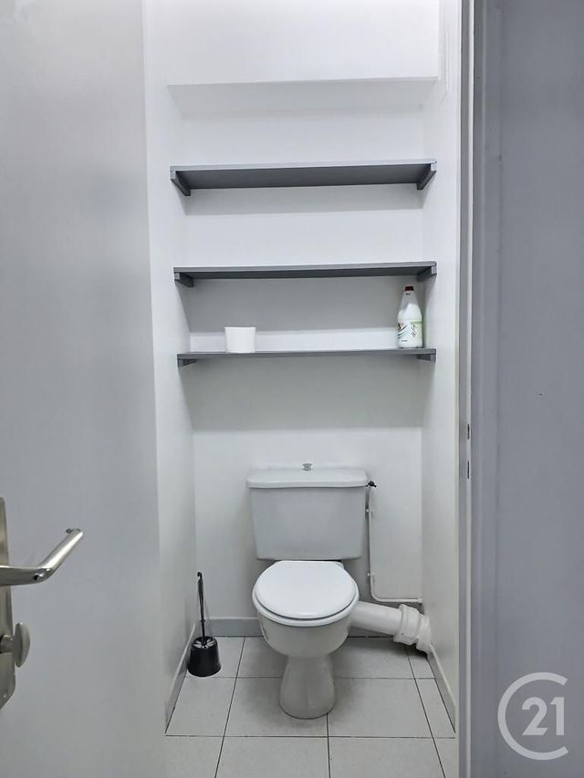 Appartement Studio à louer - 1 pièce - 38.54 m2 - PARIS - 75020 - ILE-DE-FRANCE - Century 21 Ltc