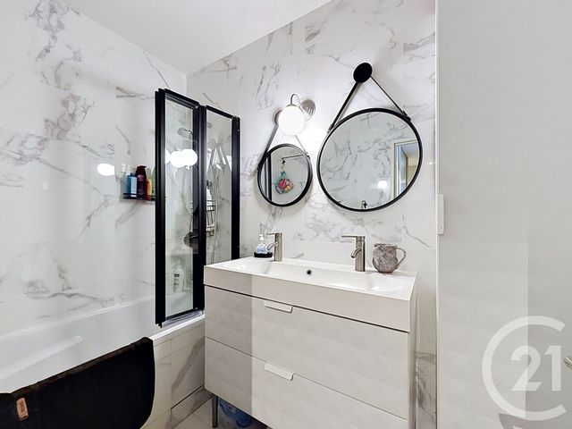 Appartement F4 à vendre - 4 pièces - 81.2 m2 - CHARENTON LE PONT - 94 - ILE-DE-FRANCE - Century 21 Ltc