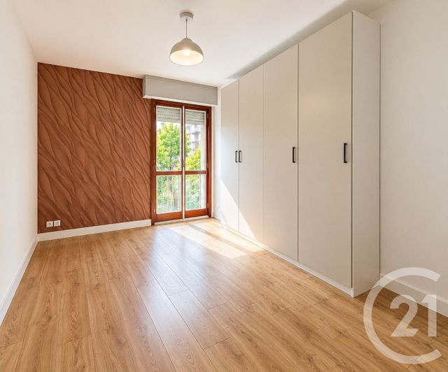 Appartement F4 à vendre - 4 pièces - 81.2 m2 - CHARENTON LE PONT - 94 - ILE-DE-FRANCE - Century 21 Ltc