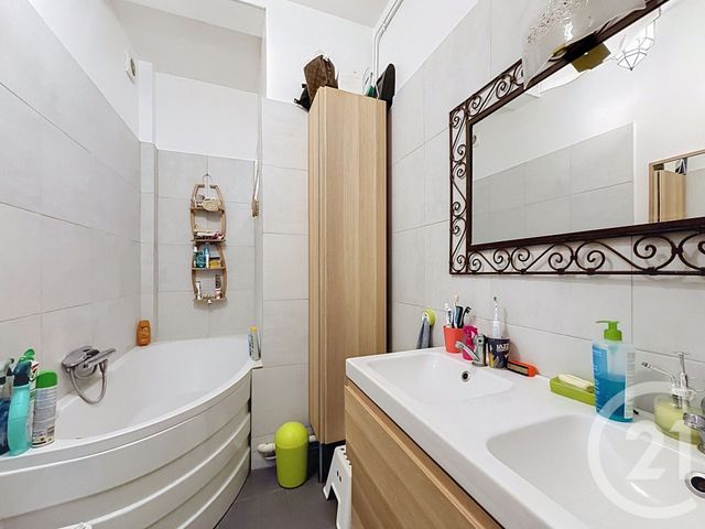 Appartement F3 à vendre - 3 pièces - 71.27 m2 - ST MANDE - 94 - ILE-DE-FRANCE - Century 21 Ltc