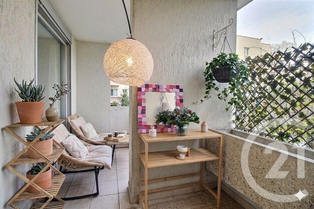 Appartement F2 à vendre - 2 pièces - 48.03 m2 - ST MAURICE - 94 - ILE-DE-FRANCE - Century 21 Ltc