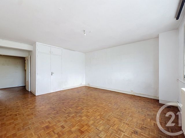 Appartement F2 à vendre CHARENTON LE PONT