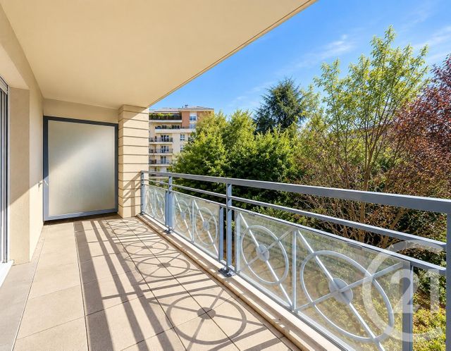 Appartement F1 à vendre CHARENTON LE PONT
