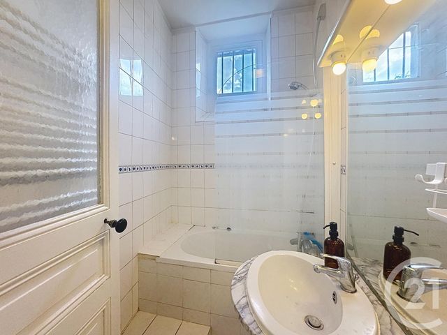 Appartement F2 à louer - 2 pièces - 38.97 m2 - CHARENTON LE PONT - 94 - ILE-DE-FRANCE - Century 21 Ltc