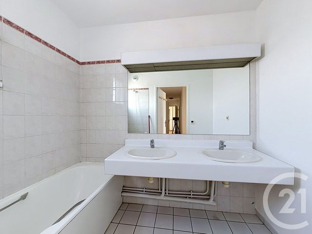 Appartement F4 à vendre - 4 pièces - 84.55 m2 - CHARENTON LE PONT - 94 - ILE-DE-FRANCE - Century 21 Ltc