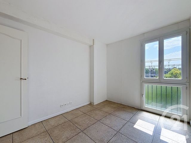 Appartement à vendre - 4 pièces - 65.32 m2 - CHARENTON LE PONT - 94 - ILE-DE-FRANCE - Century 21 Ltc