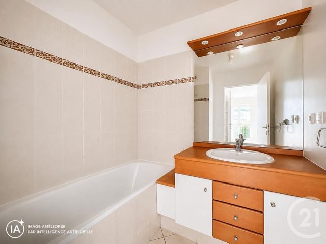 Appartement F2 à vendre - 2 pièces - 46.99 m2 - ST MAURICE - 94 - ILE-DE-FRANCE - Century 21 Ltc