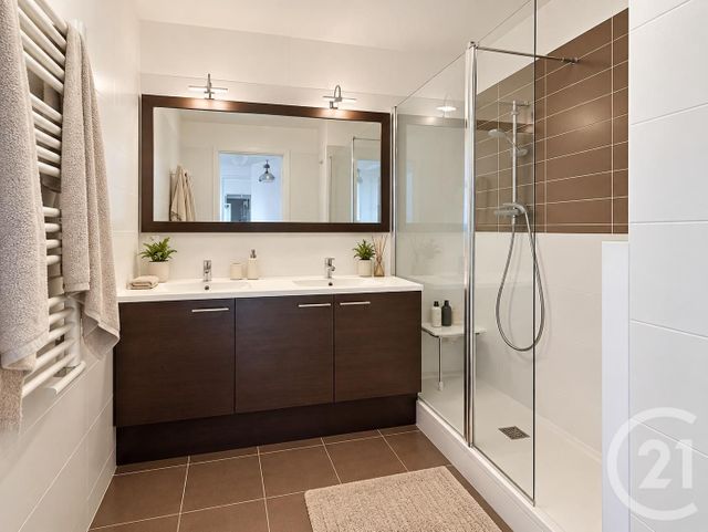 Appartement F3 à vendre - 3 pièces - 58.05 m2 - CHARENTON LE PONT - 94 - ILE-DE-FRANCE - Century 21 Ltc