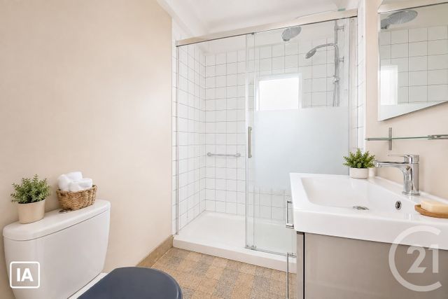 Appartement F2 à vendre - 2 pièces - 36.77 m2 - CHARENTON LE PONT - 94 - ILE-DE-FRANCE - Century 21 Ltc