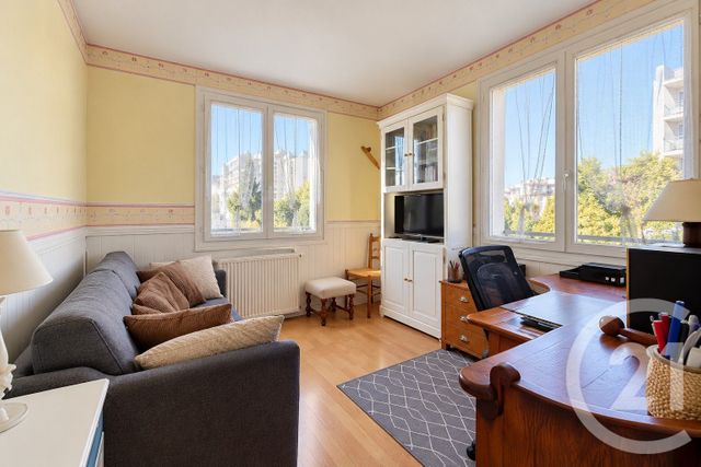 Appartement F4 à vendre - 4 pièces - 65.23 m2 - CHARENTON LE PONT - 94 - ILE-DE-FRANCE - Century 21 Ltc