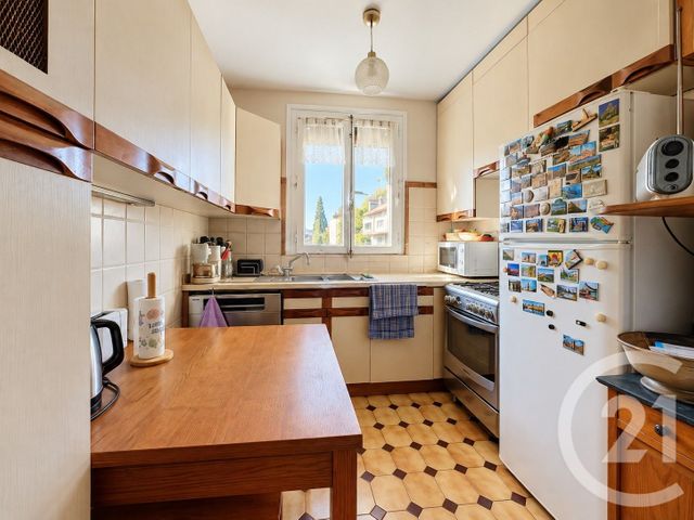 Appartement F4 à vendre - 4 pièces - 65.23 m2 - CHARENTON LE PONT - 94 - ILE-DE-FRANCE - Century 21 Ltc