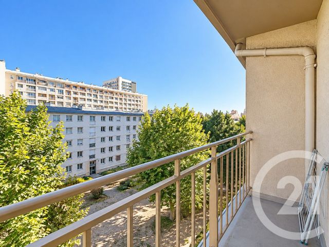 Appartement F4 à vendre - 4 pièces - 65.23 m2 - CHARENTON LE PONT - 94 - ILE-DE-FRANCE - Century 21 Ltc