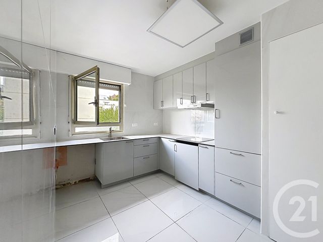 Appartement F3 bis à louer - 4 pièces - 82.24 m2 - CHARENTON LE PONT - 94 - ILE-DE-FRANCE - Century 21 Ltc