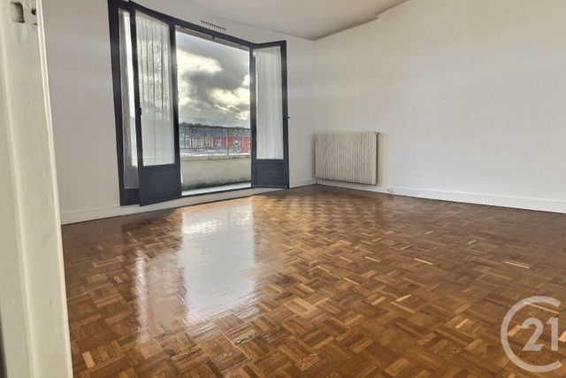Appartement à louer - 3 pièces - 62.29 m2 - CHAMPIGNY SUR MARNE - 94 - ILE-DE-FRANCE - Century 21 Ltc