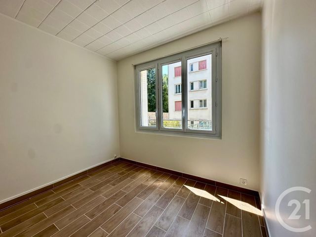 Appartement F2 à louer - 2 pièces - 41.99 m2 - CHAMPIGNY SUR MARNE - 94 - ILE-DE-FRANCE - Century 21 Ltc