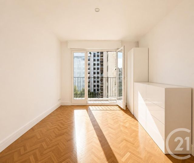 Appartement F1 à vendre PARIS