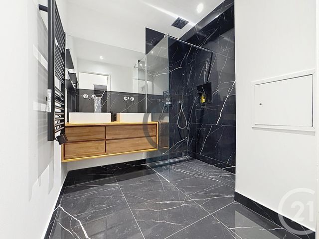 Appartement F3 à louer - 3 pièces - 68.11 m2 - CHARENTON LE PONT - 94 - ILE-DE-FRANCE - Century 21 Ltc